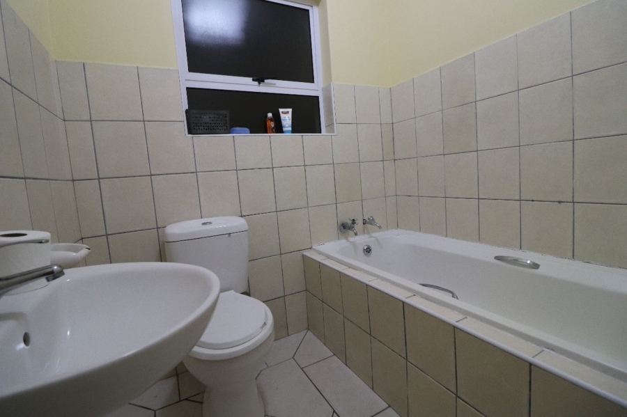3 Bedroom Property for Sale in Costa Da Gama Western Cape